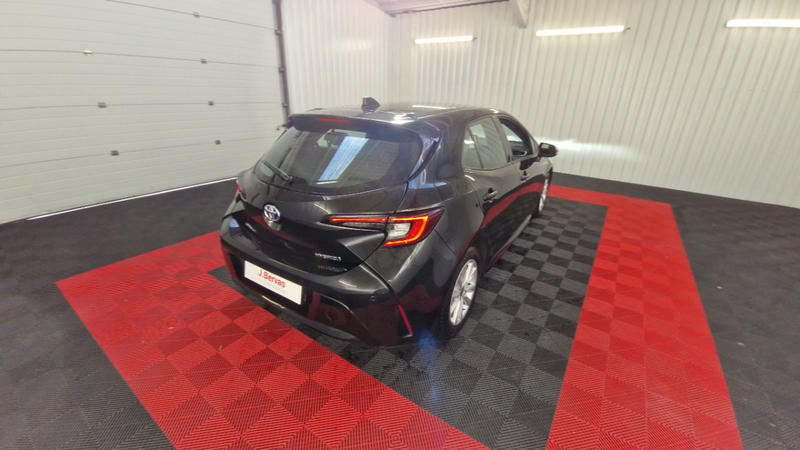 Toyota Corolla Hybride 140h Dynamic Business Beyond Zer