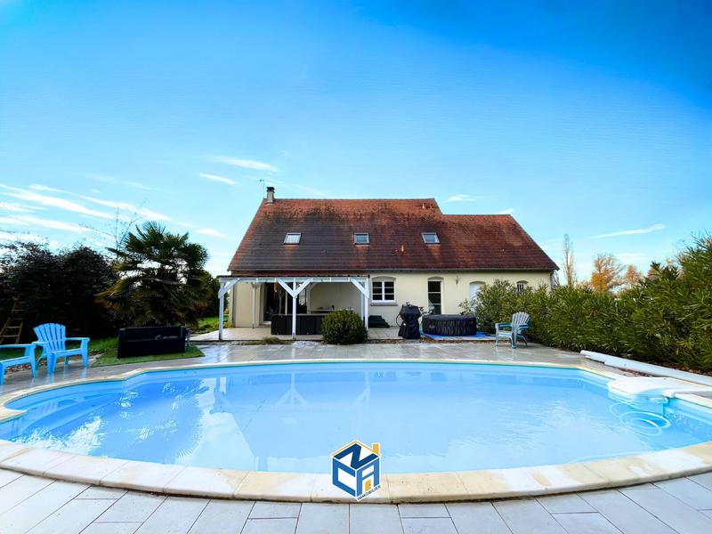 Maison - 167 m² - 7 pièces