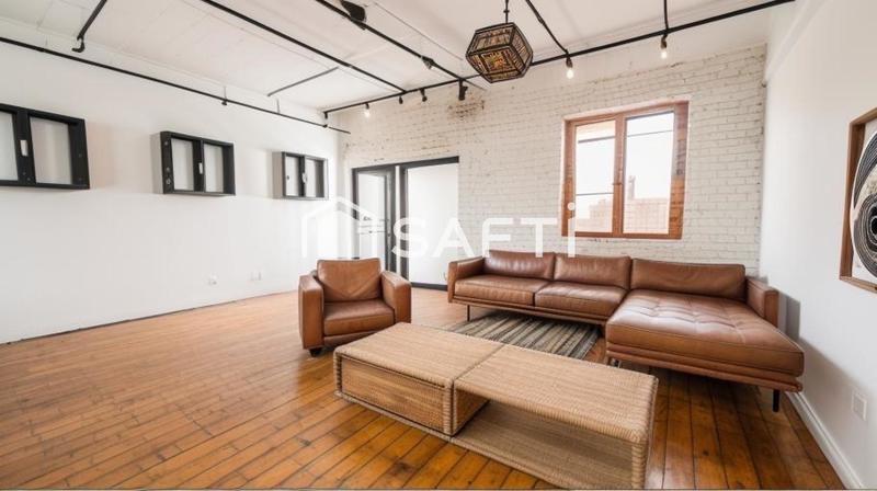 Maison - 136 m² - 8 pièces