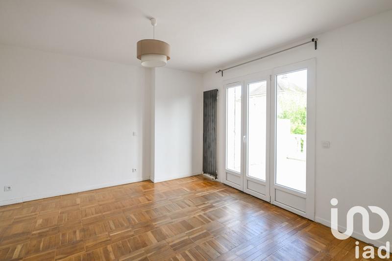 Maison - 230 m² - 5 pièces