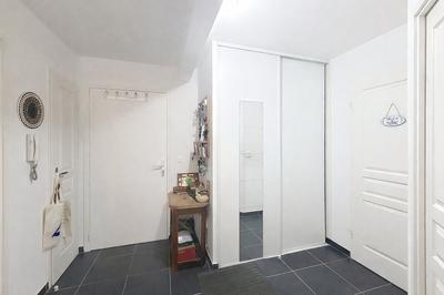 Appartement - 77 m² - 4 pièces