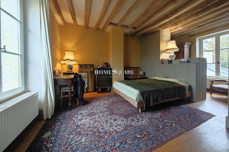 Maison - 167 m² - 6 pièces