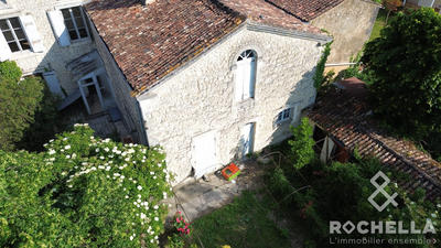 Maison ancienne - 169 m² - 7 pièces