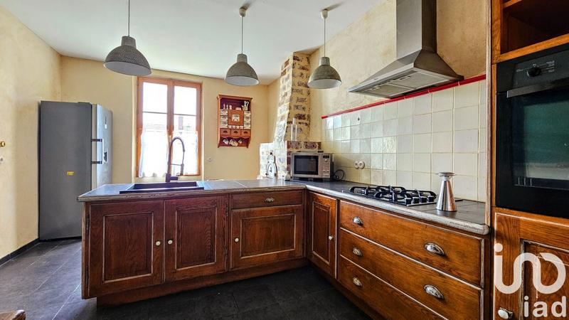 Maison - 182 m² - 8 pièces