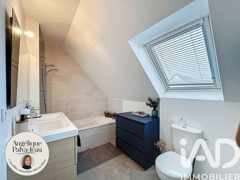 Maison - 80 m² - 5 pièces