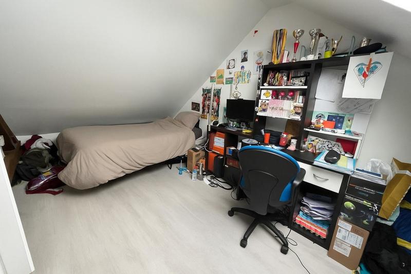 Maison - 104 m² - 6 pièces