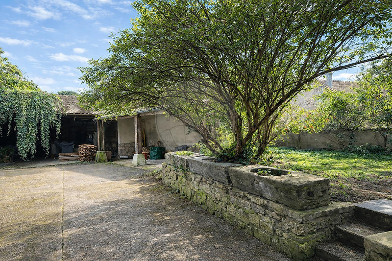 Maison - 125 m² - 9 pièces