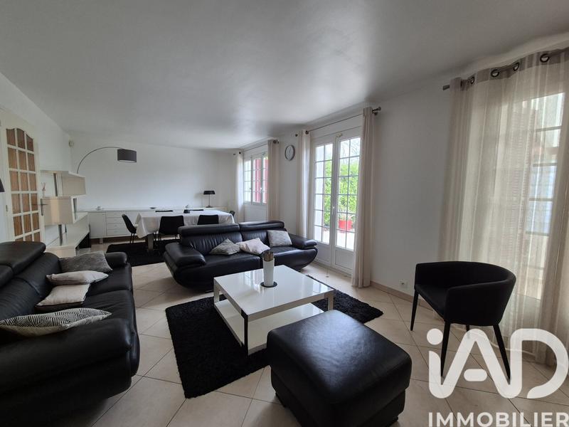 Maison - 102 m² - 4 pièces