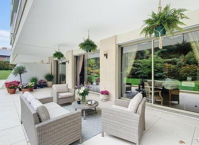 Appartement - 100 m² - 3 pièces