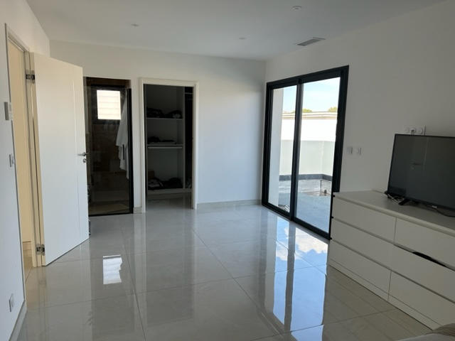 Villa - 145 m² - 8 pièces
