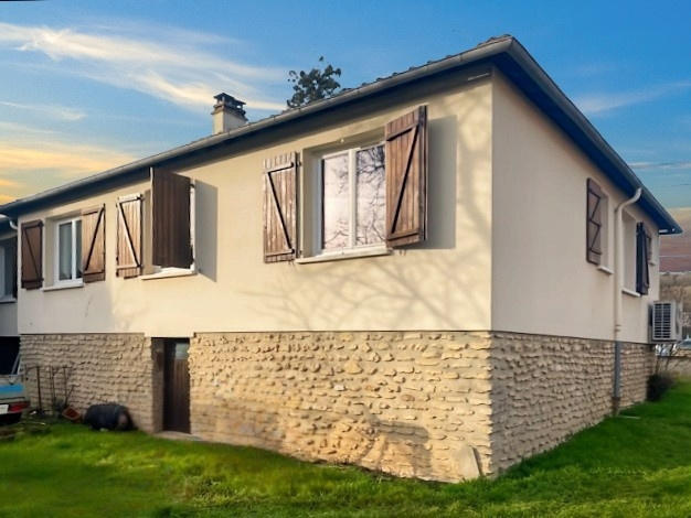 Maison - 105 m² - 6 pièces