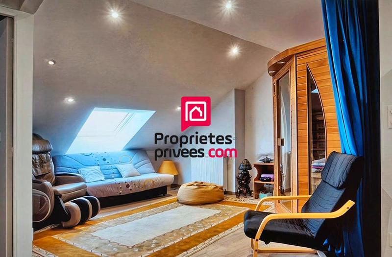Appartement - 137 m² - 6 pièces