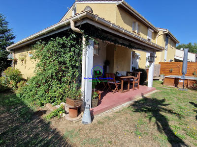 Maison - 85 m² - 5 pièces