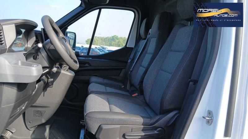 Renault Master Van Fgn Trac 3t5 L2h2 Blue Dci 130 Extra