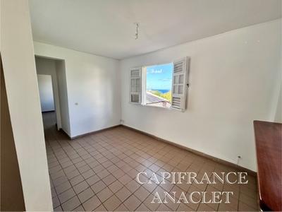 Appartement - 93 m² - 4 pièces