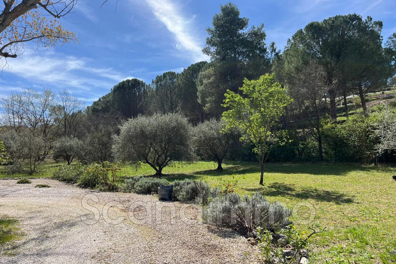 Maison - 162 m² - 5 pièces