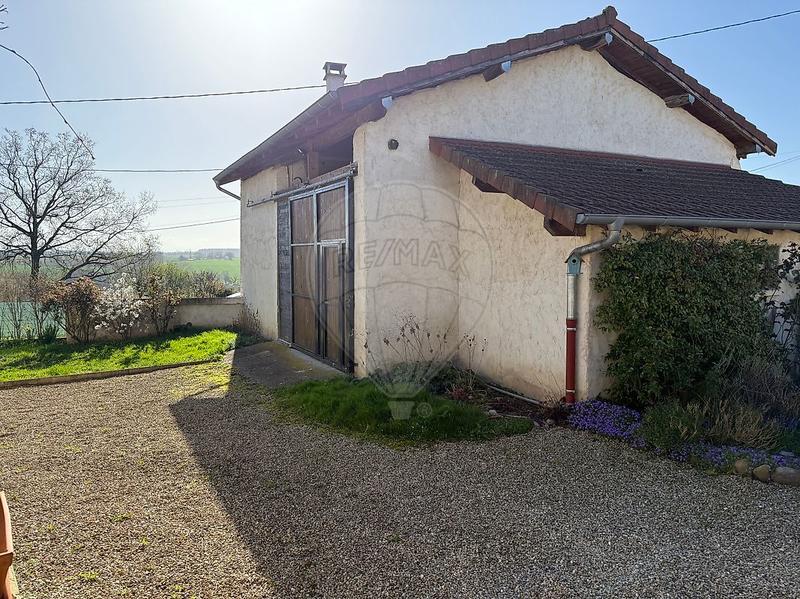 Maison - 270 m² - 7 pièces