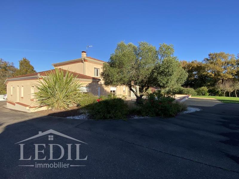 Villa - 194 m² - 4 pièces