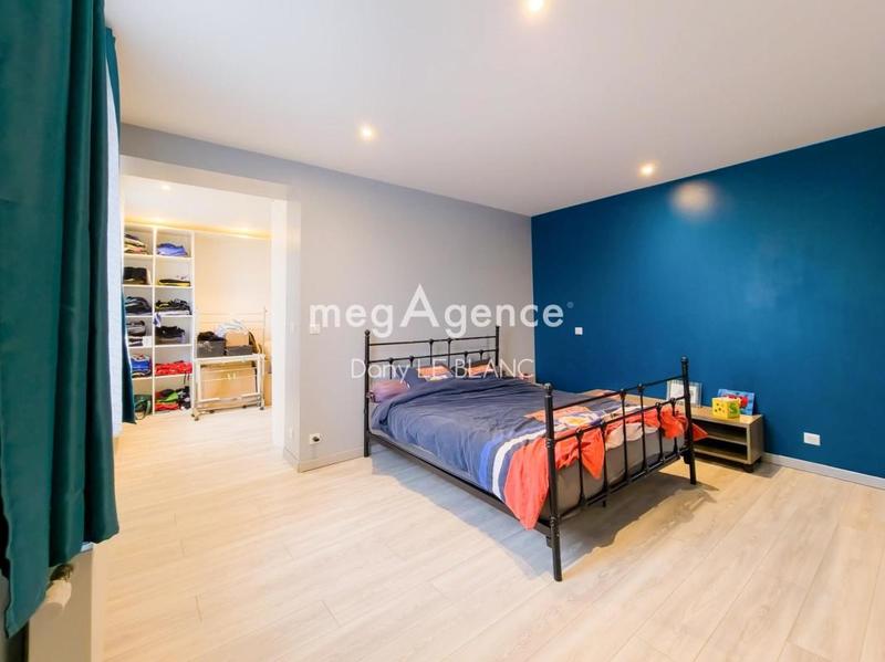 Maison ancienne - 147 m² - 9 pièces