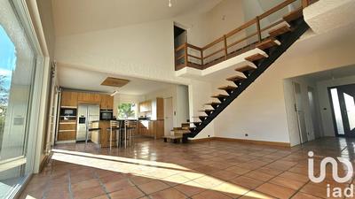 Maison de maîtres - 250 m² - 6 pièces