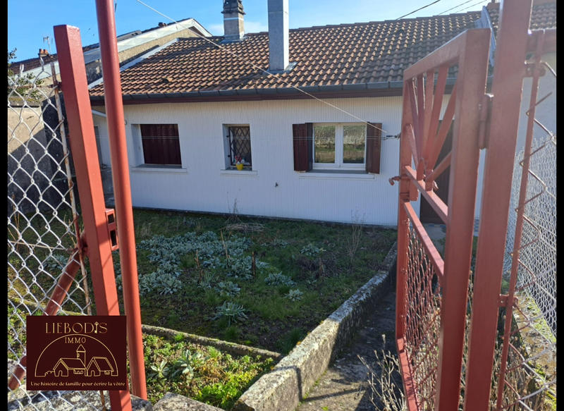 Maison de village - 100 m² - 4 pièces