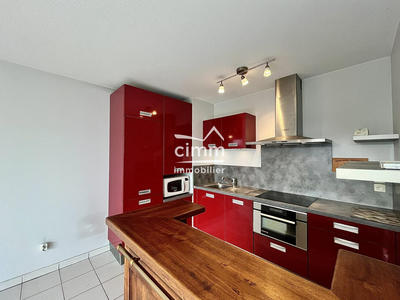 Appartement - 60 m² - 3 pièces