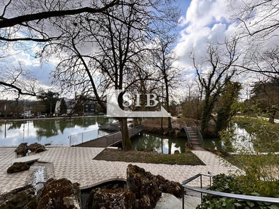 Maison - 160 m² - 7 pièces