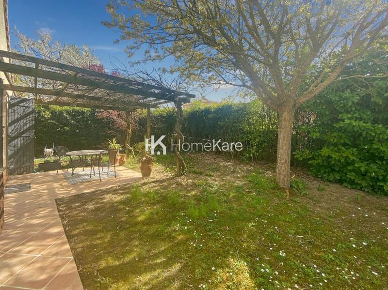 Maison - 180 m² - 7 pièces