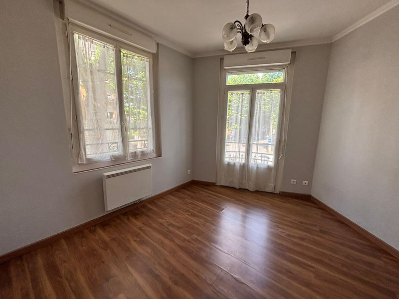 Appartement ancien - 32 m² - 2 pièces