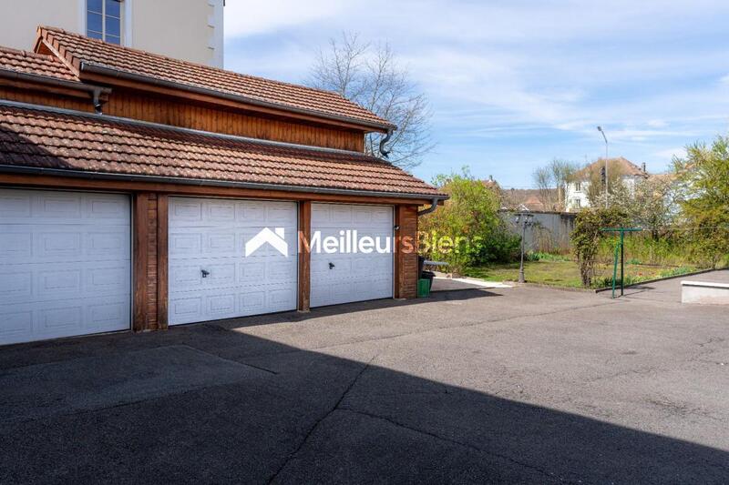 Maison - 145 m² - 6 pièces