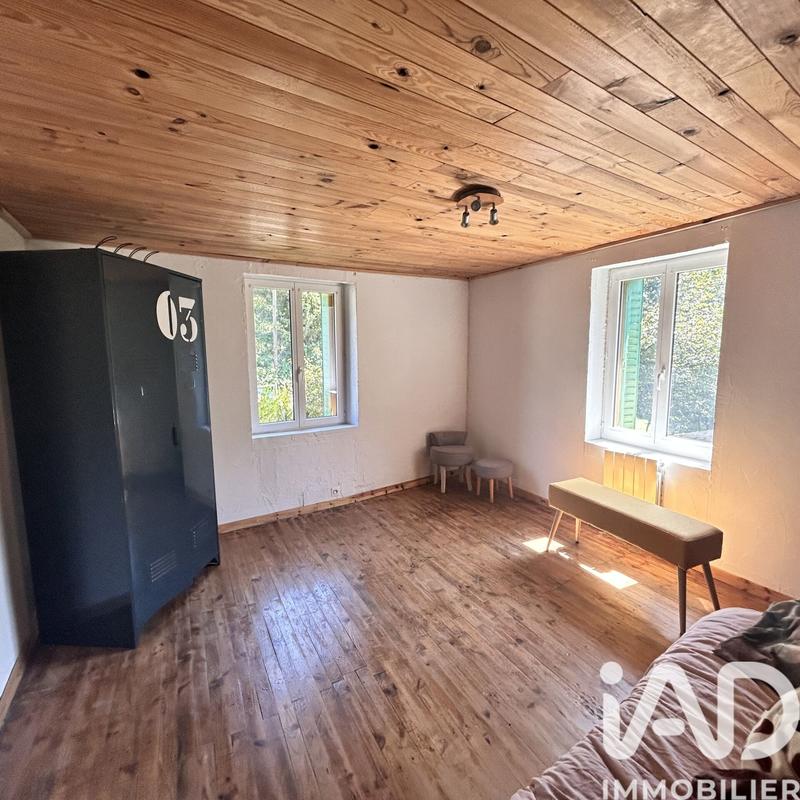 Appartement - 90 m² - 3 pièces