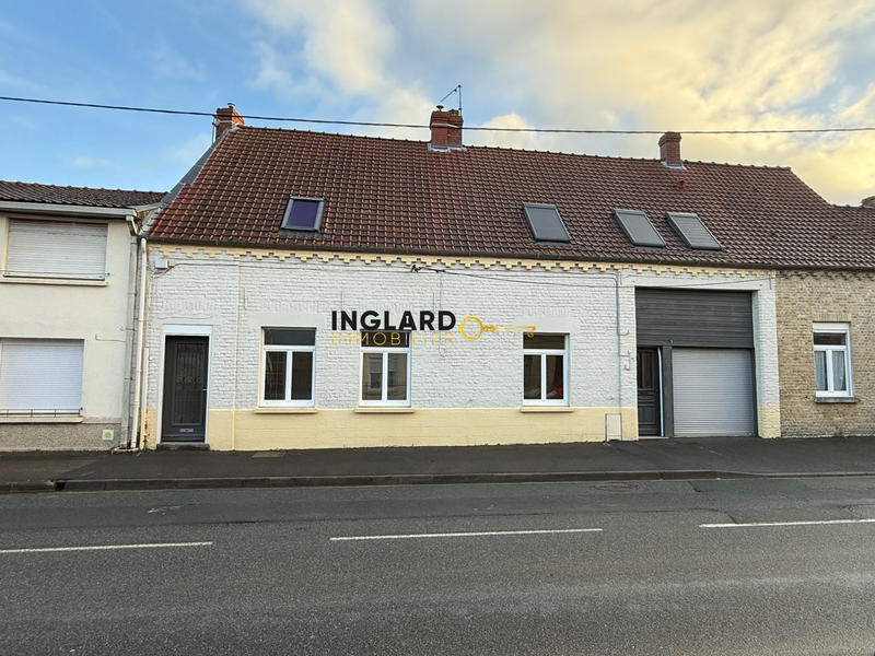 Maison - 140 m² - 8 pièces