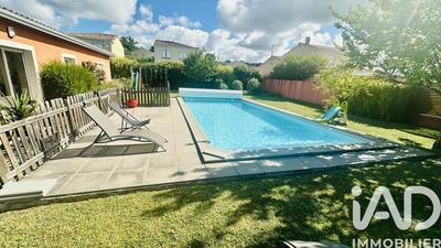 Maison - 127 m² - 5 pièces