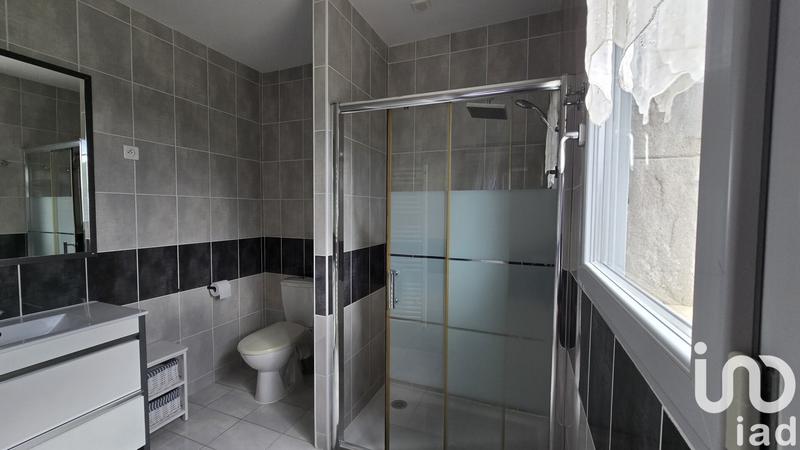 Maison - 240 m² - 8 pièces