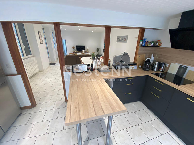 Maison - 191 m² - 5 pièces