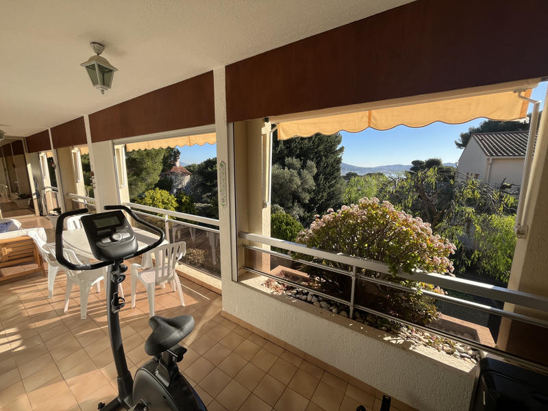 Appartement - 98 m² - 4 pièces