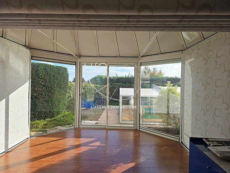 Maison traditionnelle - 190 m² - 6 pièces