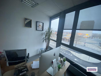 Bureau - 56 m²