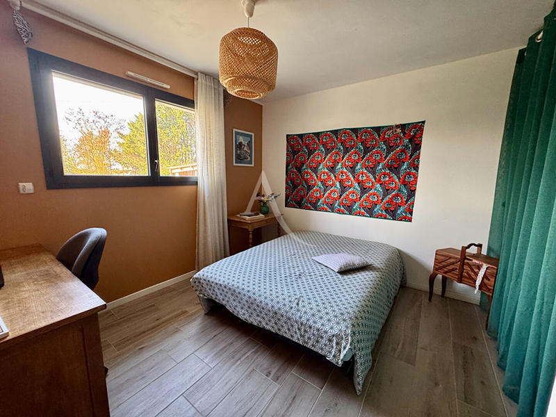 Maison - 136 m² - 5 pièces