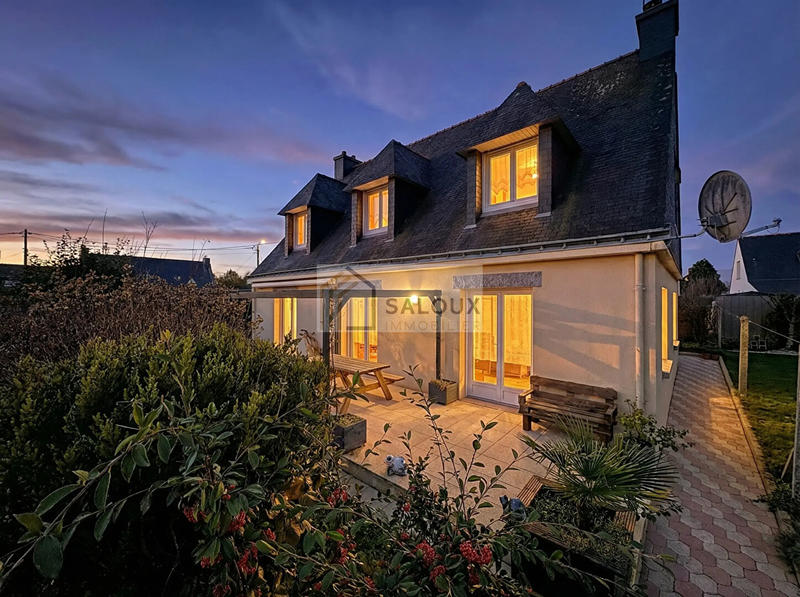 Maison - 120 m² - 5 pièces