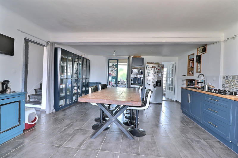 Maison - 165 m² - 5 pièces