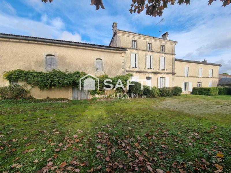 Maison - 350 m² - 15 pièces