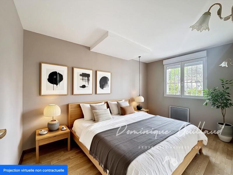 Maison - 280 m² - 7 pièces