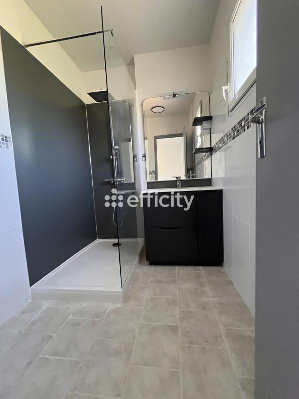 Maison - 80 m² - 3 pièces