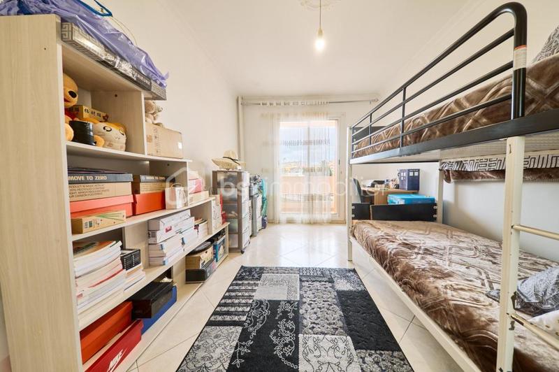 Appartement - 92 m² - 4 pièces