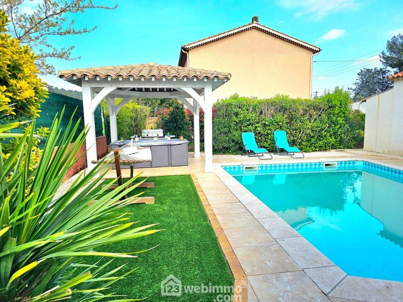 Maison - 105 m² - 5 pièces