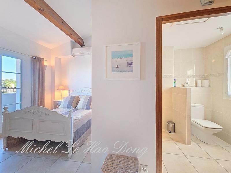 Maison - 102 m² - 4 pièces