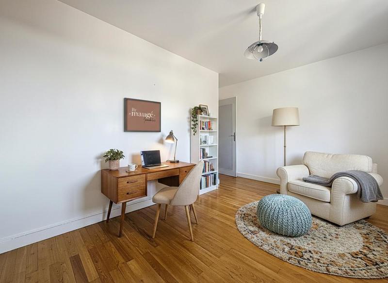 Appartement - 82 m² - 4 pièces