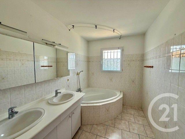 Villa - 112 m² - 4 pièces