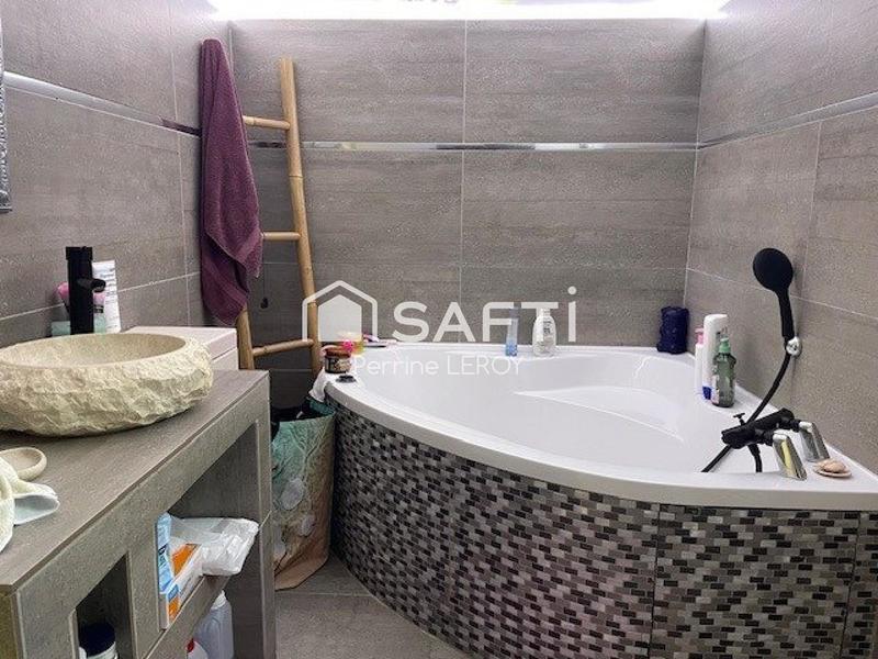 Maison - 125 m² - 5 pièces